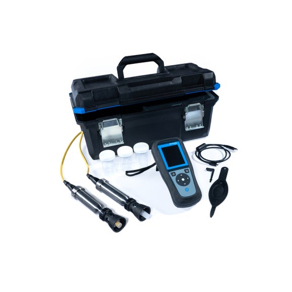 Prenosni večnamenski merilnik HQ2200 s trpežno terensko pH-elektrodo z gelom in trpežno terensko prevodnostno elektrodo, kabli dolžine 5 m